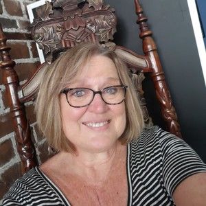 Meet your Posher, Donna